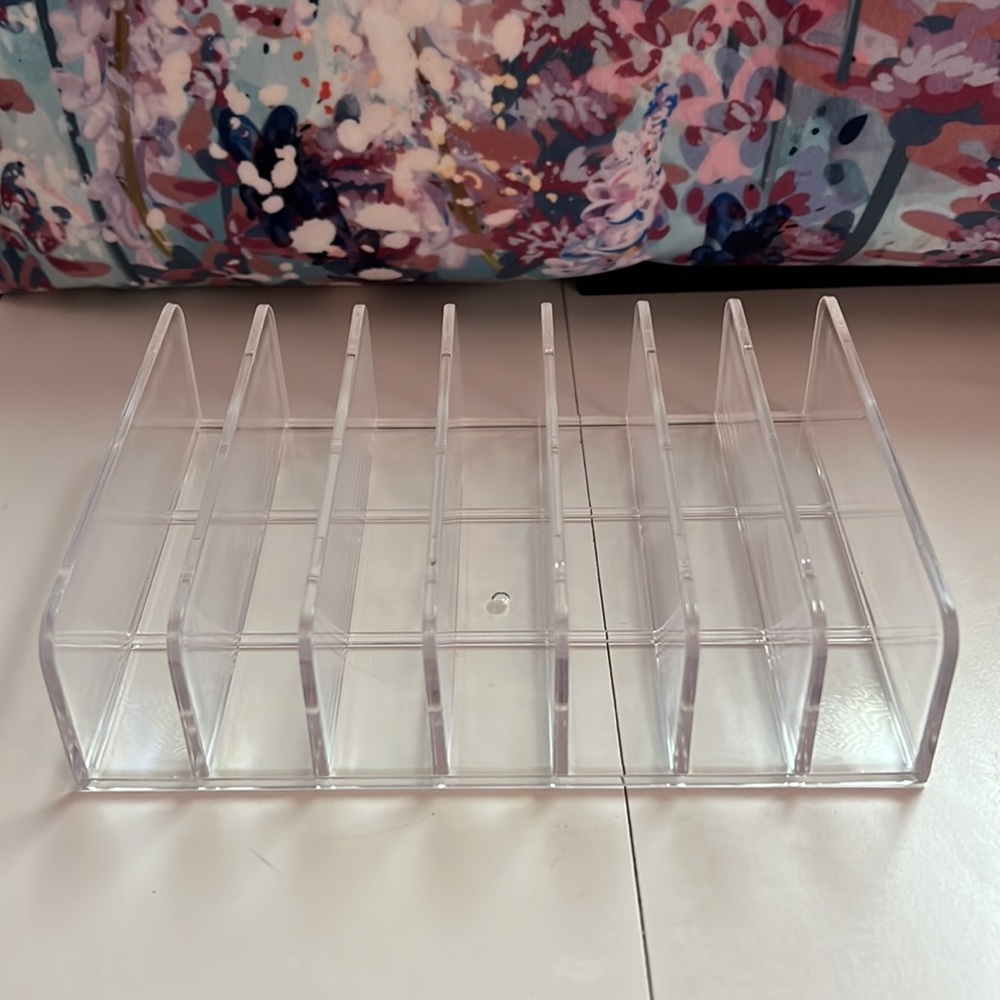 NWOT makeup palette holder - Picture 5 of 5